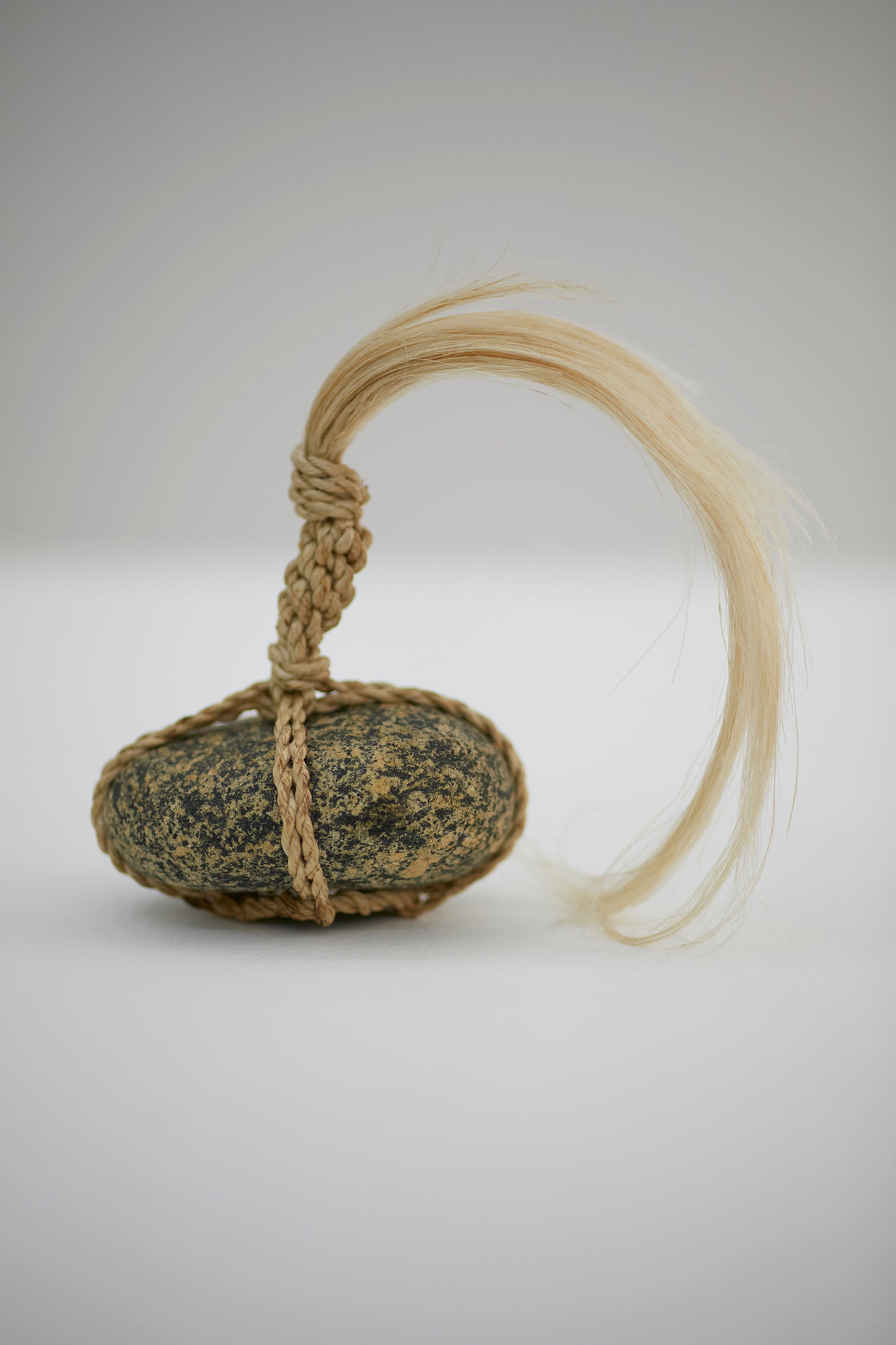 Za kekkai stone by Tosei Shinabe